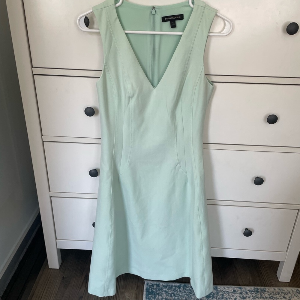Banana republic mint green dress